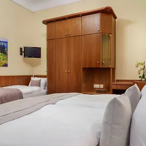 Hotell Kronprinz Hauptbahnhof
