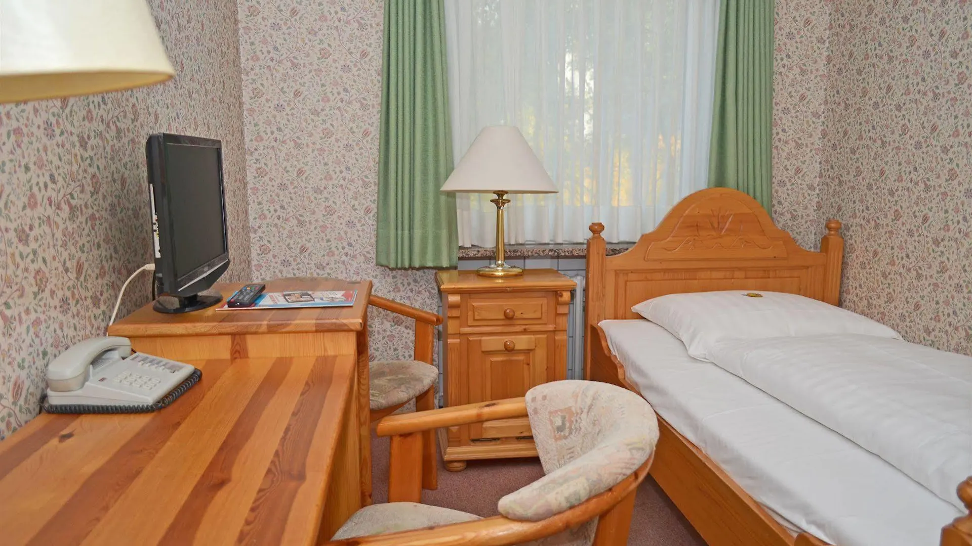 Motel Hamburg-Harburg 2*,